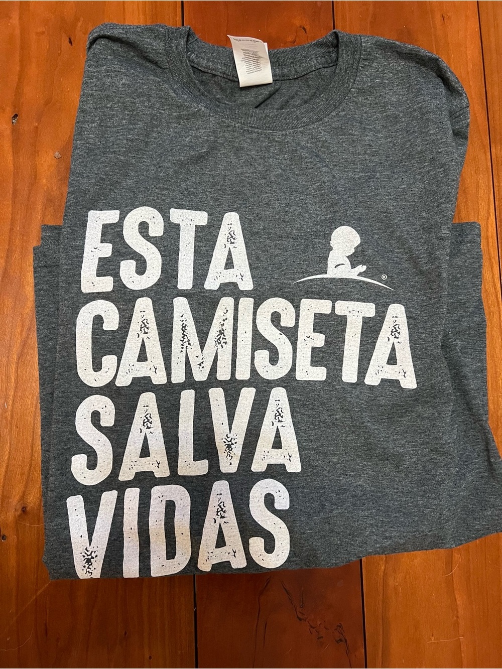 St. Jude Women’s Grey Graphic Tee "Esta Camiseta Salva Vidas"—NWOT!